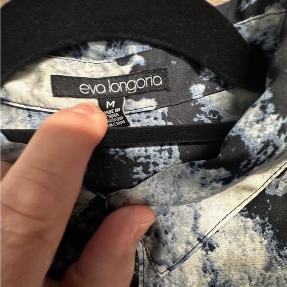 Eva Longoria Black and White Button Down Shirt with Unique Pattern - Picture 7 of 8